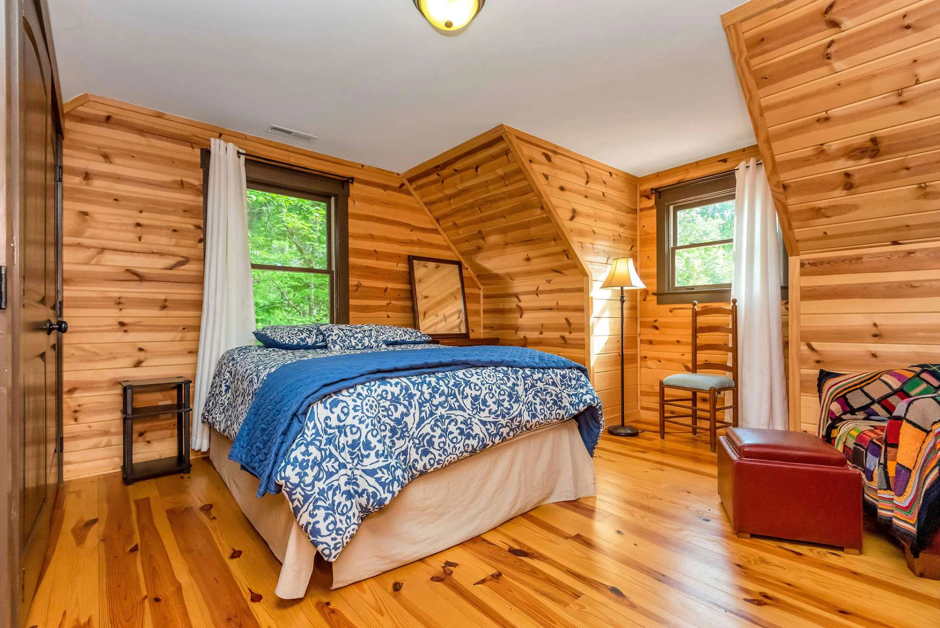 Image number 7 for the current listing
